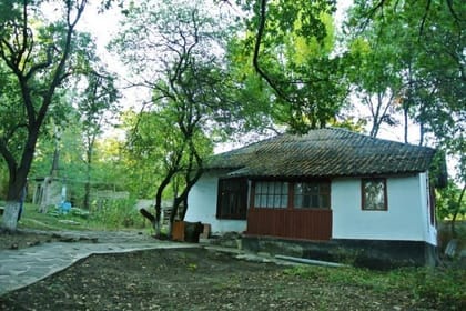 Tour: Discover Gagauzia and the Manuc Bey Mansion