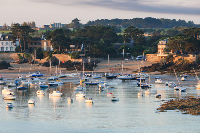3-hour guided bike ride in Saint-Malo, discovering the coastline and the city's highlights (easy level) 5