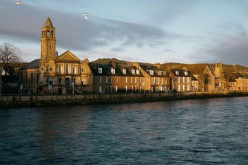 Private 5-Hour Cultural Tour of Inverness Highlights