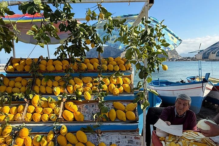 Palermo: Panoramic Mount Pellegrino in CruiserCar