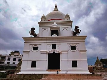 Explore 16 Heritage Monuments Along the Bagmati River