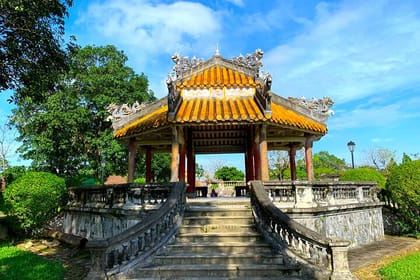 Full-day Discovering Hue’s Heritage And Artisan Traditions