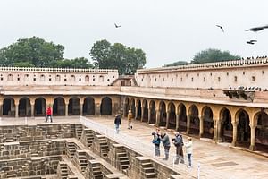 Drop Agra City with Visit Chand Baori and Fatehpur Sikri from Jaipur with Guide Service