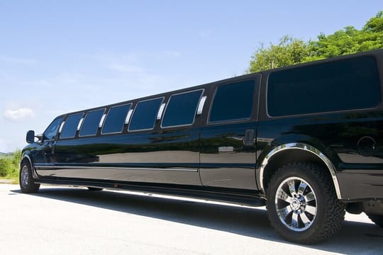 One way Private Transfer from Paris City to Gare Saint Lazare 
