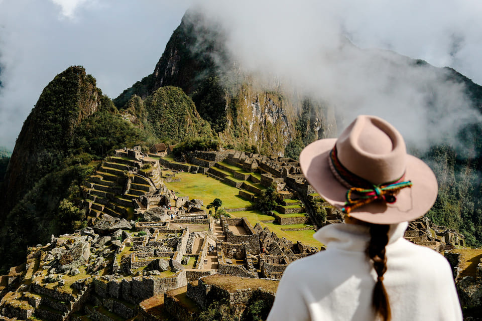 Private Tour Guide Machu Picchu 8