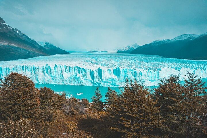 El Calafate Adventure: Explore Perito Moreno Glacier & Scenic Town