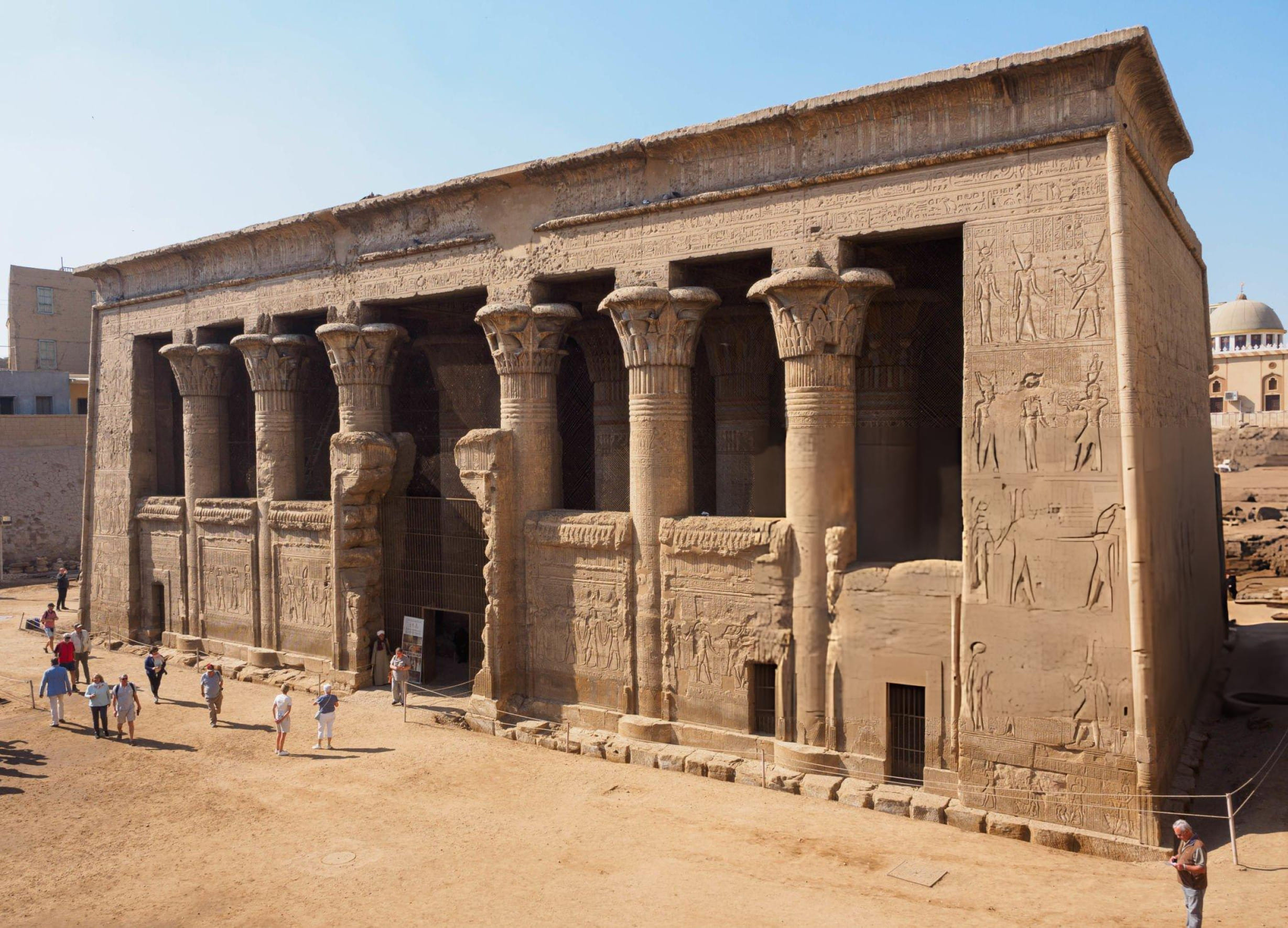 Interior of Esna Temple featuring ancient Egyptian columns and carvings