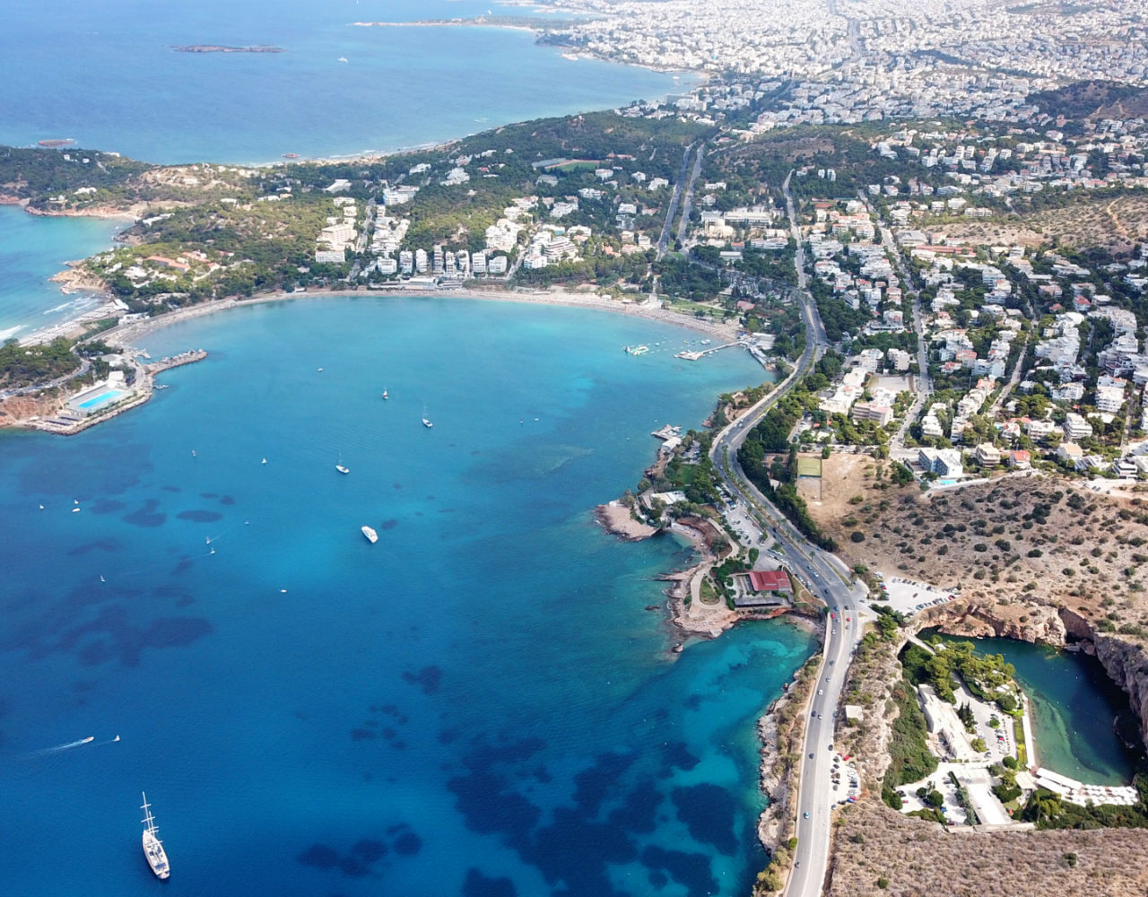 Vouliagmeni To Athens City Transfer minivan taxi