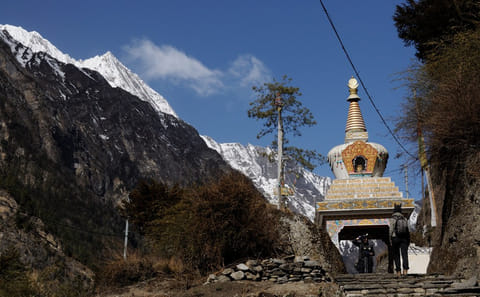 Annapurna Circuit and Tilicho Lake Homestay Trek in Nepal