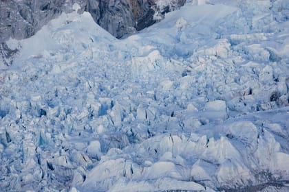 Everest Base Camp Helicopter Tour with Landing – Touch the Top of the World in a Day