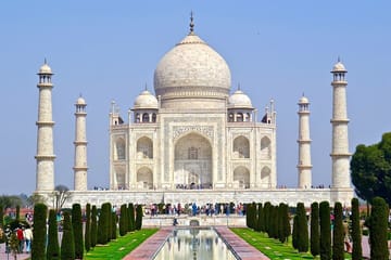 Delhi to Agra Day Trip by Fast AC Train with Guide