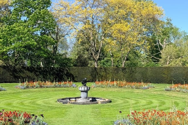 London - Camden: Regent’s Park and Primrose Hill Walking Tour 4