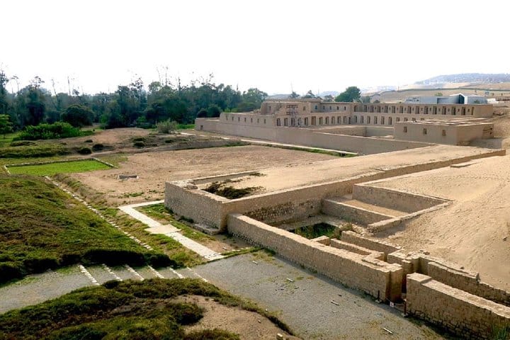Barranco and Temple of Pachacamac Half Day Tour 6