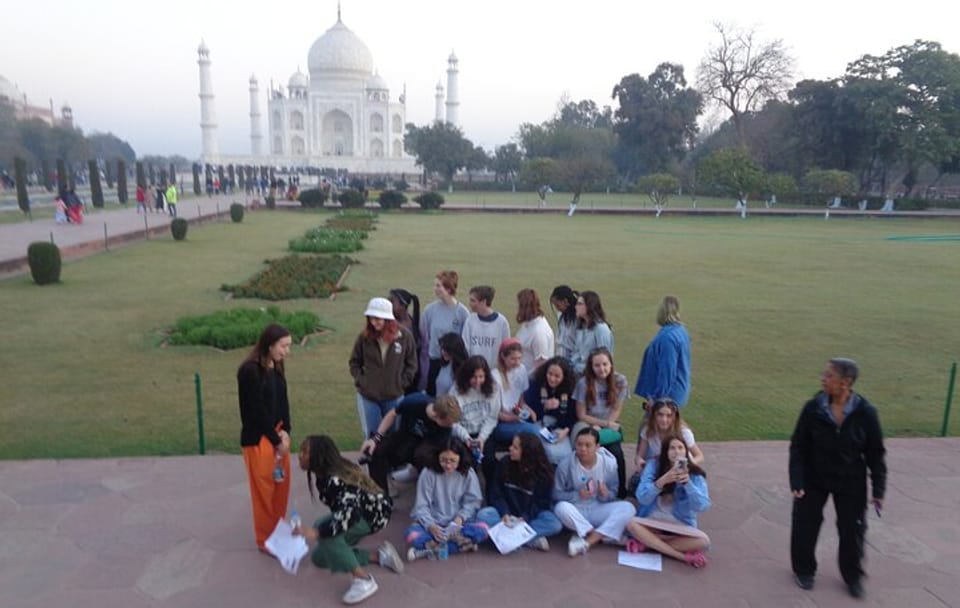 Private Sunset Day Tour of Taj Mahal Agra From Delhi Includes Guide
