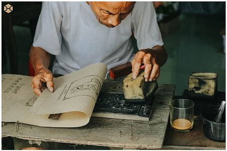 Hue City Tour: Explore Traditional Crafts & Scenic Beauty