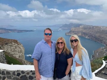 Santorini private tours with wine