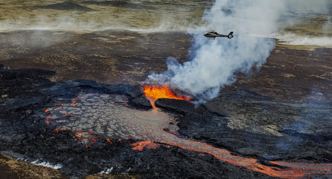 Volcano Eruption photo 4