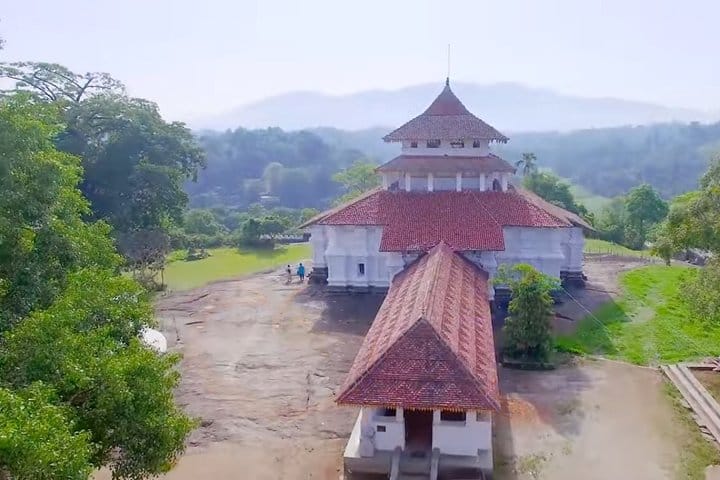 Kandy Tuk Tuk Tour 2