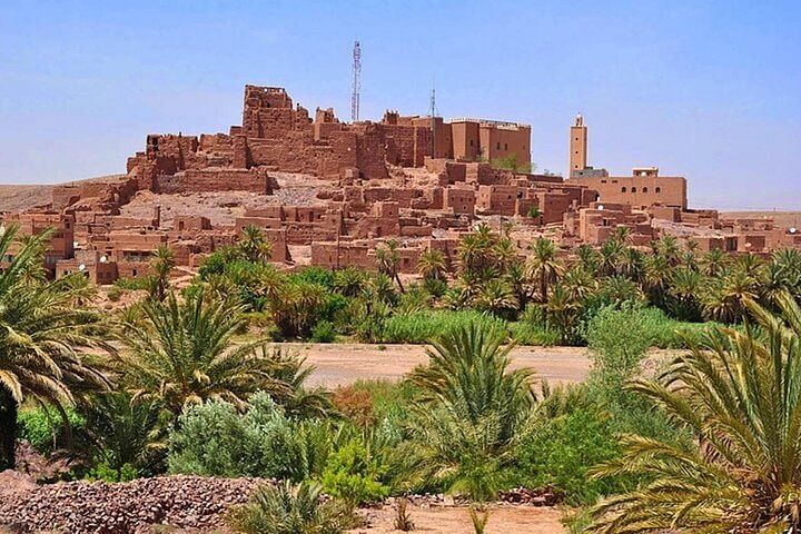 Private Tour from Agadir to Merzouga & Fes: Dunes, Valleys & Culture