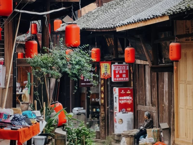 Chongqing: Yaoba Old Town & Chishui River Day Trip