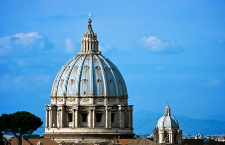 Private Walking Tour of St. Peter's Basilica and Papal Tombs