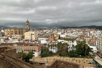 Private 10-Hour Cultural Tour of Málaga with Photography