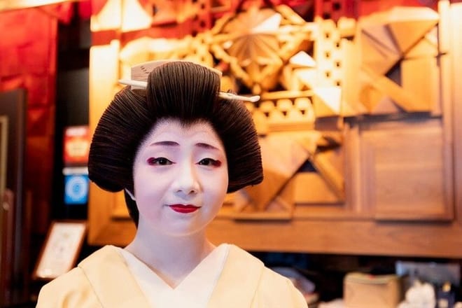 Exclusive Tokyo Geisha Experience in Historic Ryotei in Shinbashi 6
