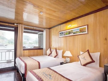 triple room - garden bay cruise