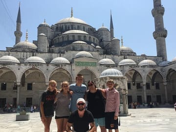 Istanbul Highlights: Full-Day Cultural Tour of the City