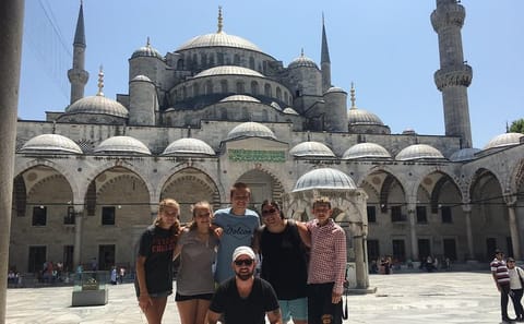 Istanbul Highlights: Full-Day Cultural Tour of the City