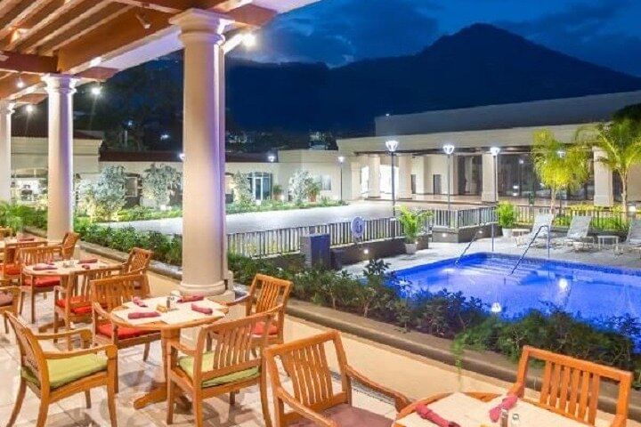 Private Arrival Transfer – El Salvador International Airport to Decameron Hotel