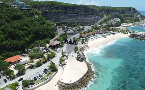 Uluwatu Highlights Full Day Tour in Bali, Indonesia