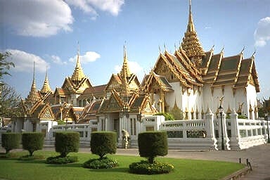 Bangkok: Join walking Tour Grand Palace, Wat Pho, Wat Arun, Flower Market 3