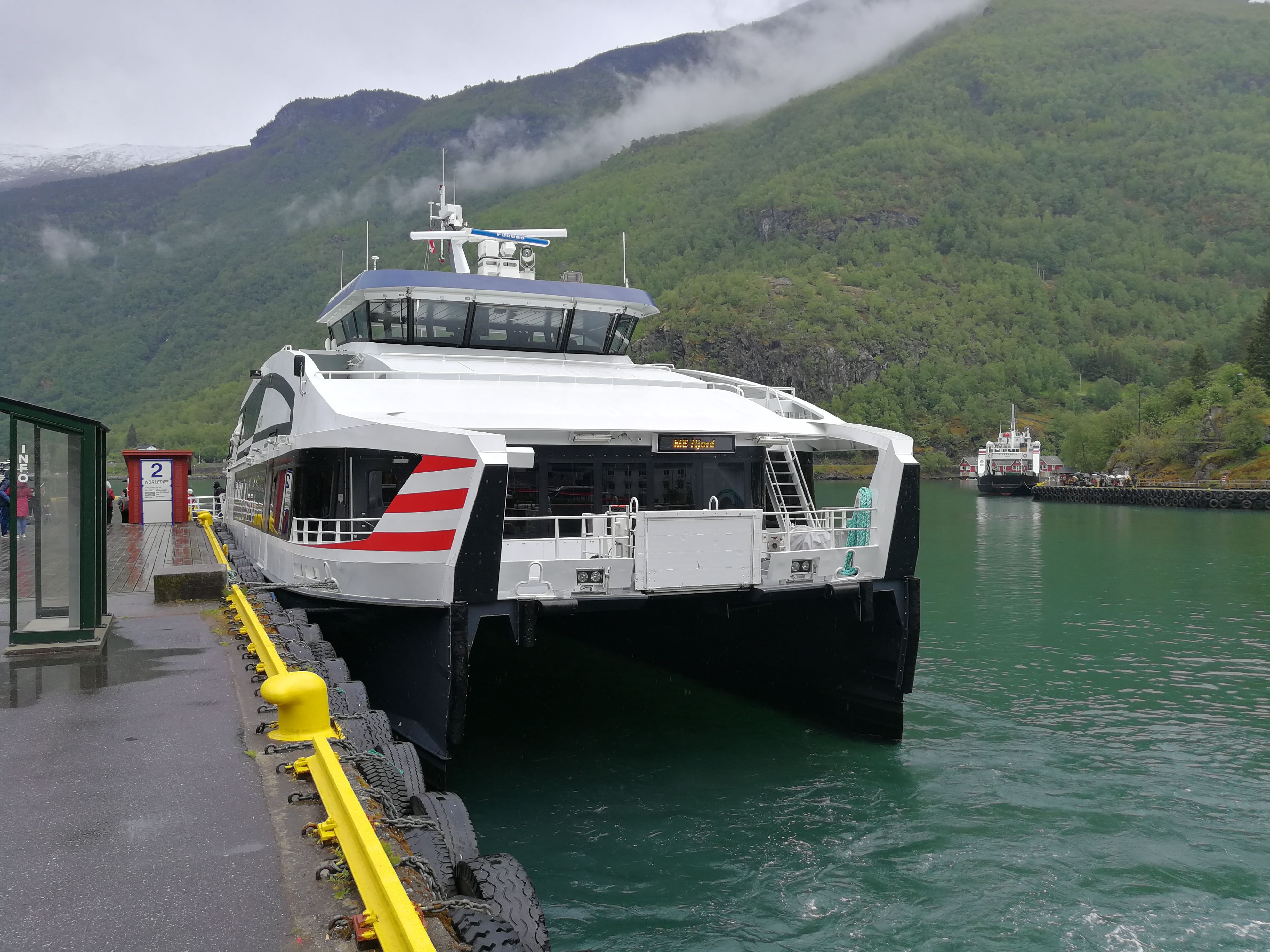 Guided Day Tour - Sognefjord Express Cruise, Flåm Railway And Bergen Railway