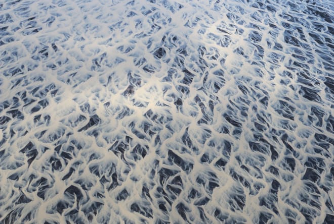 Black Sands & Riverbeds Airplane Tour from Skaftafell 7