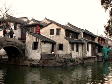 One-Day Zhouzhuang and Jinxi Water Town Tour