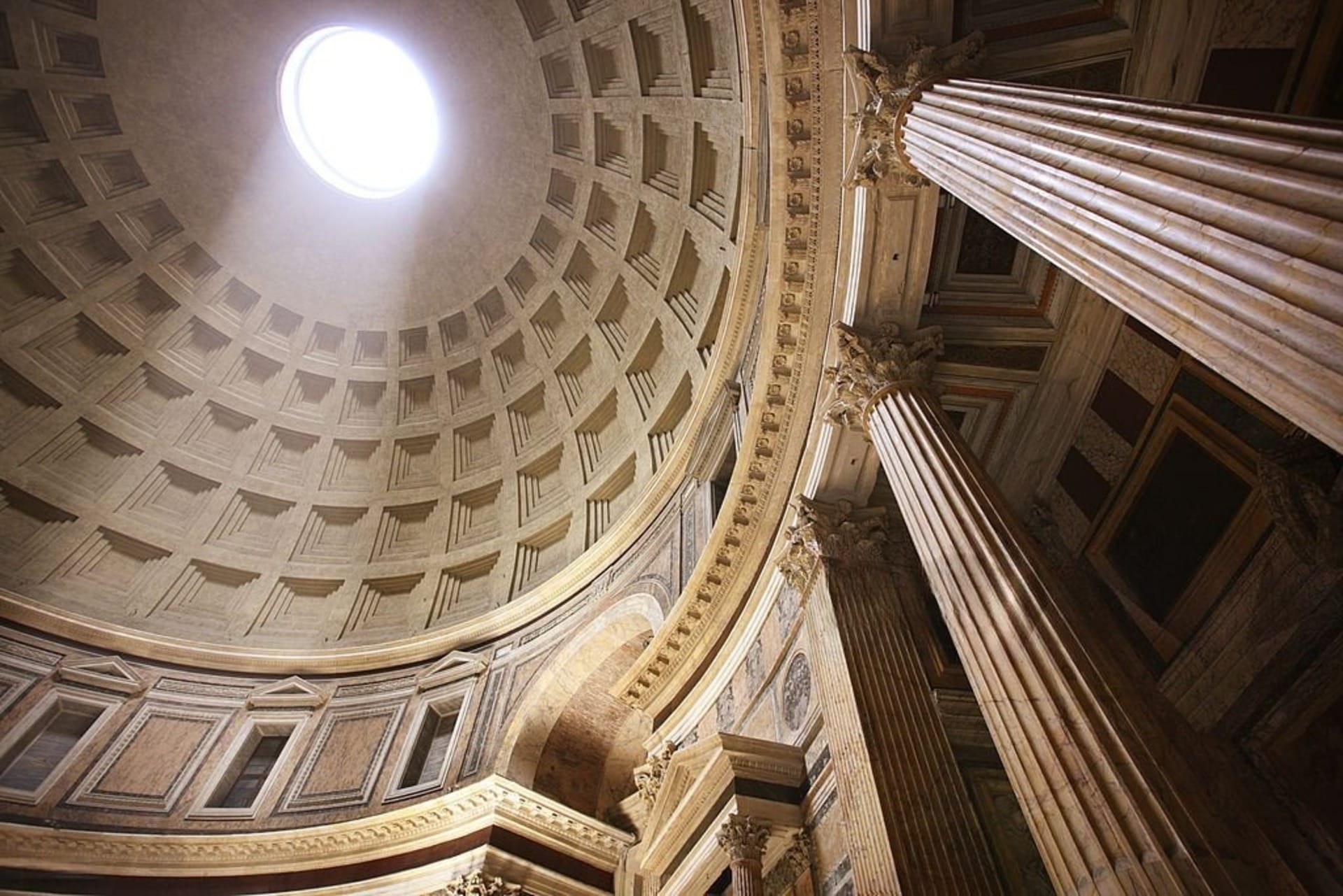 Attività a Pantheon