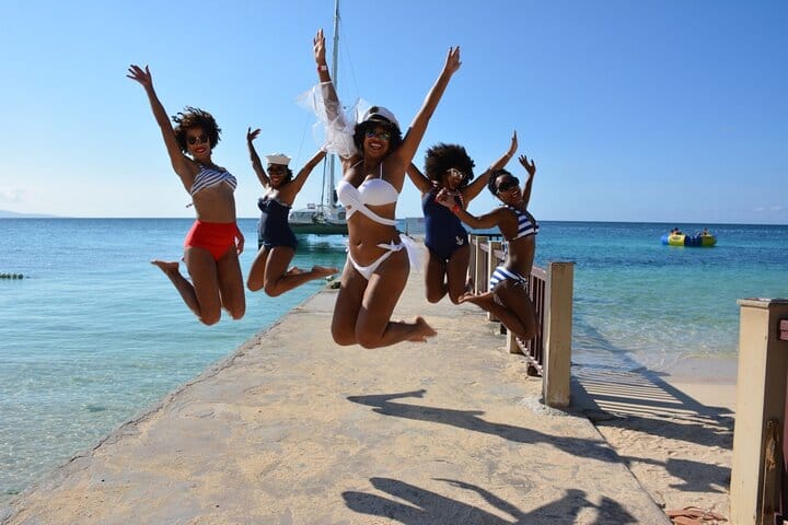 Montego Bay Private Afternoon Catamaran Open Bar and Snorkeling 7