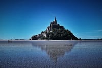 Mont Saint Michel Private VIP Tour with with Louvre Photoshoot 8