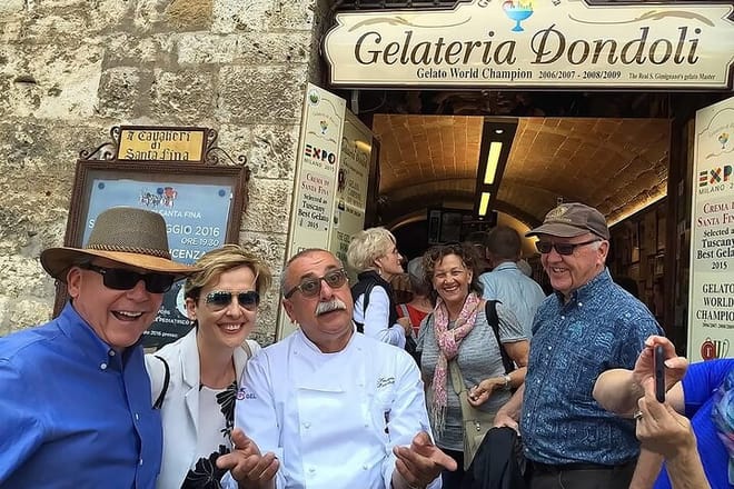PRIVATE Full-Day Tour of San Gimignano and Volterra 8