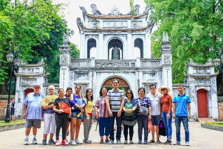 Private Hanoi City Excursion from Halong Cruise Port