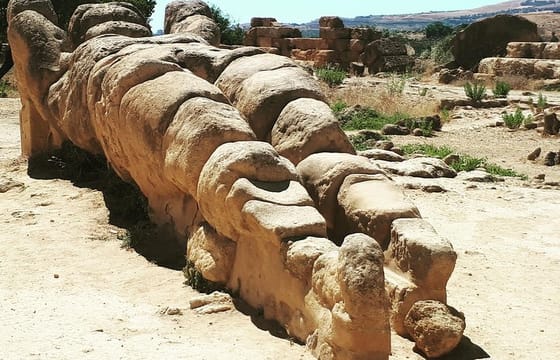 Piazza Armerina – Agrigento, Valley of Temple – Scala dei Turchi from Taormina
