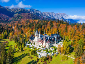Castle trip from Brasov: PRIVATE Tour to Bran Castle & Peles Palace in Sinaia