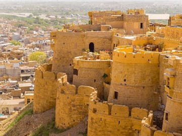 3 Day Jaisalmer Desert and Kheechan Bird Tour from Jodhpur