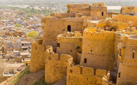 3 Day Jaisalmer Desert and Kheechan Bird Tour from Jodhpur
