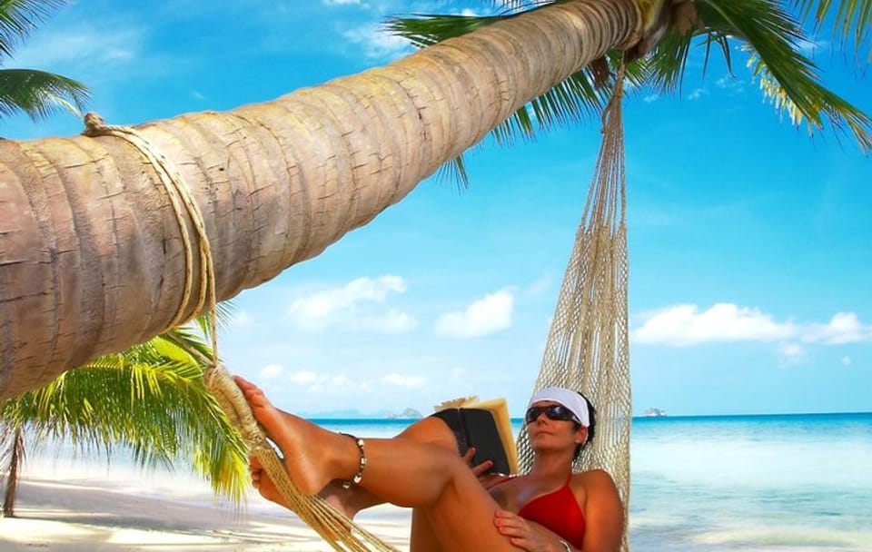 Explore Three Local Beaches in St. Maarten with Lunch