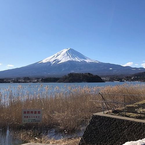 Mt Fuji with Kawaguchiko Lake Day Tour