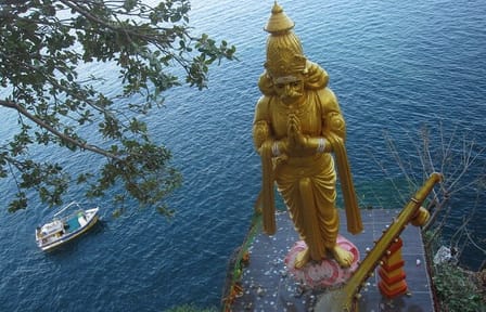 Trincomalee and Nilaveli beach Tour from Polonnaruwa