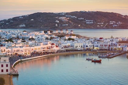 Small Group Mykonos Walk with Cruise terminal pick up