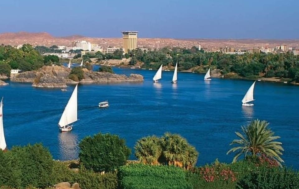 Aswan Guided Tour: Philae Temple and High Dam Visit